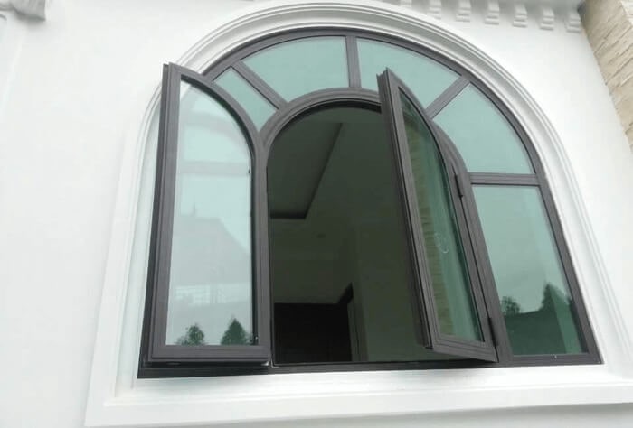 Cửa sổ nhôm Xingfa uốn vòm